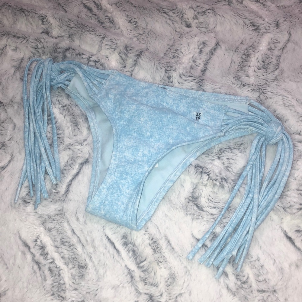 Bikini bottoms